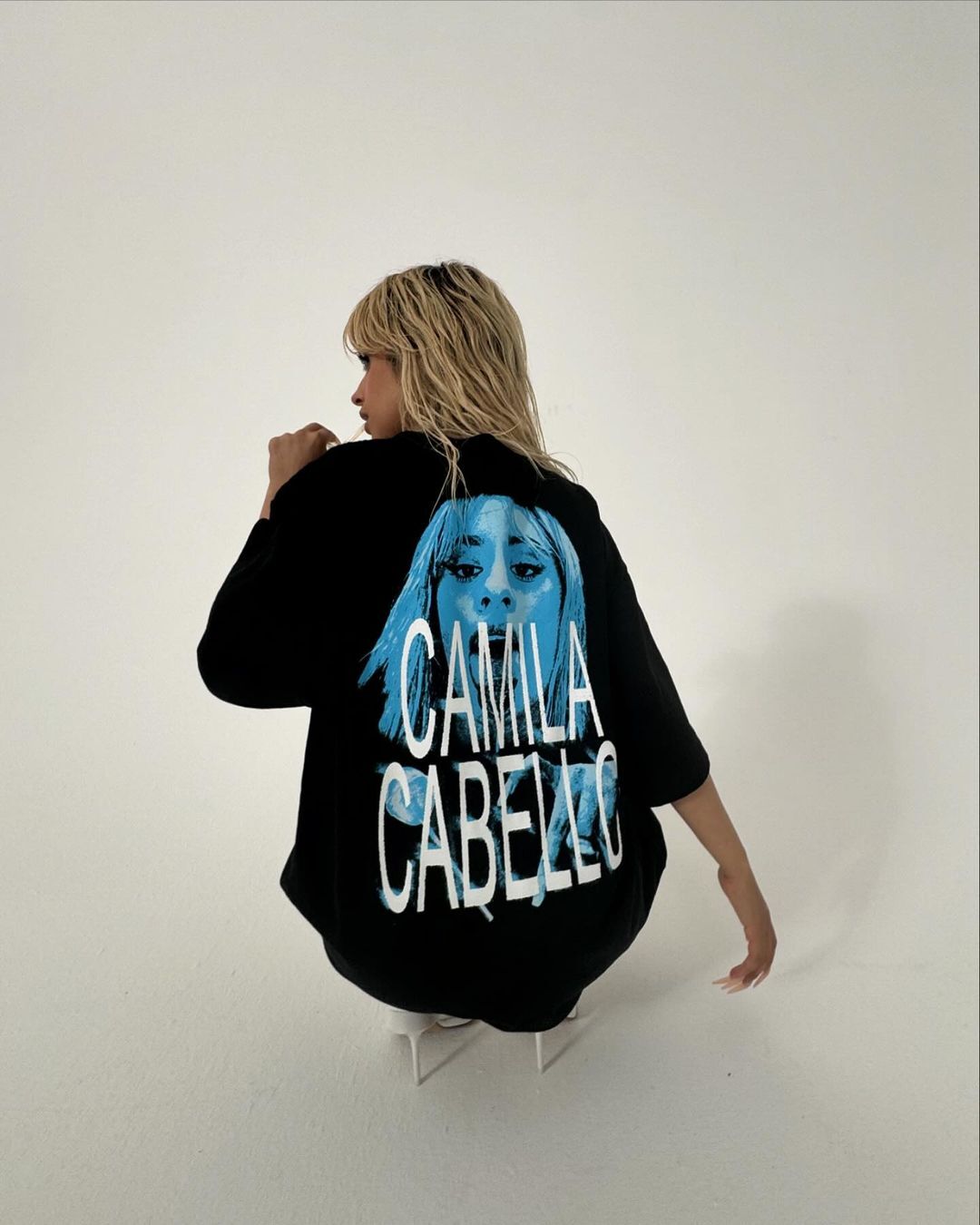 C,XOXO Photo Tee Back on Camila